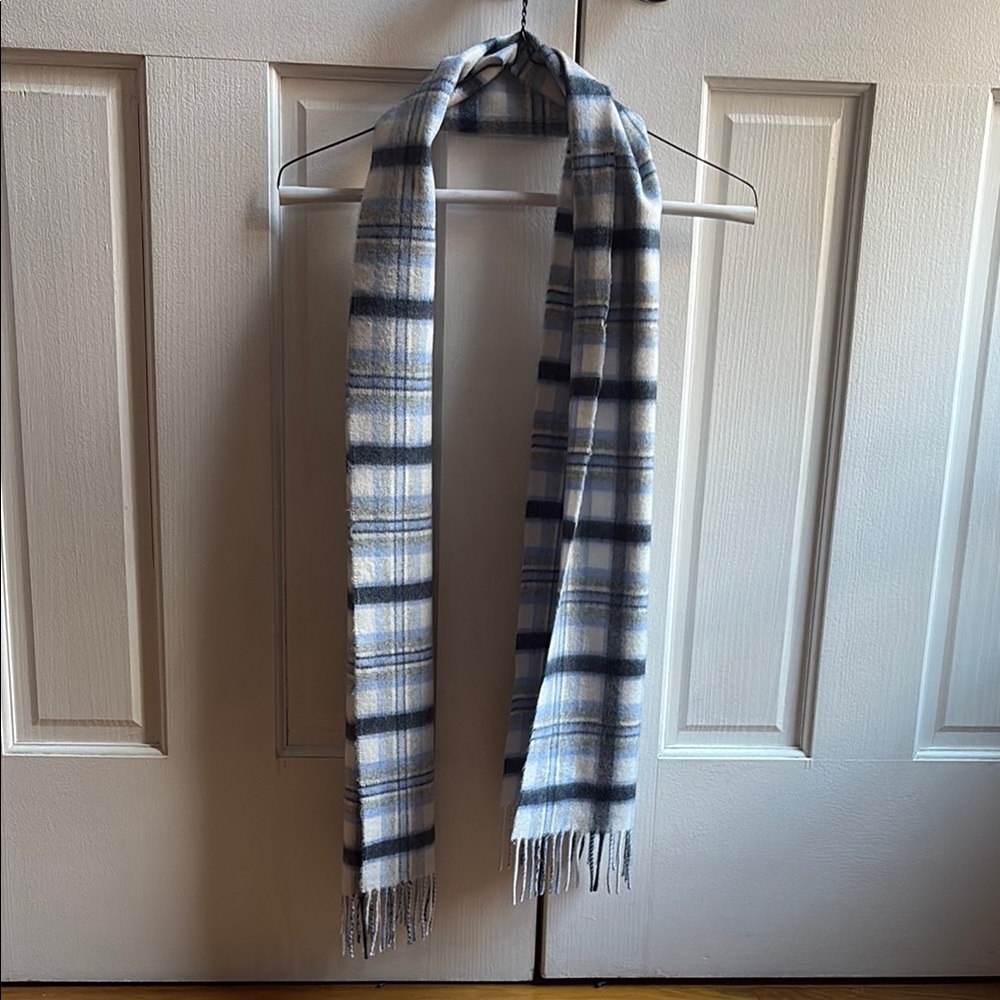 Plaid Scarf in Blue and White